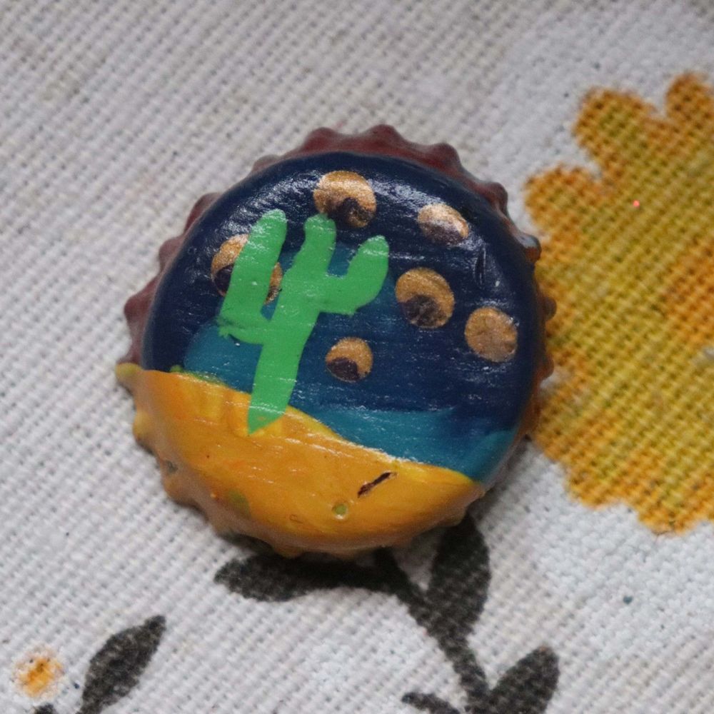 BOTTLE CAP PIN